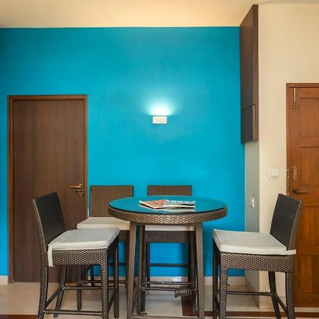 Holiday Goa Arpora Exterior photo