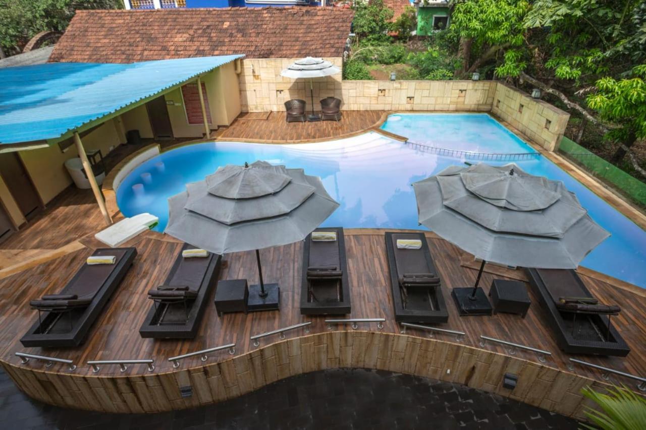 Holiday Goa Arpora Exterior photo
